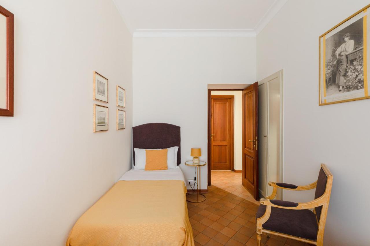Relais Rasella 47 Apartment Rome Bagian luar foto