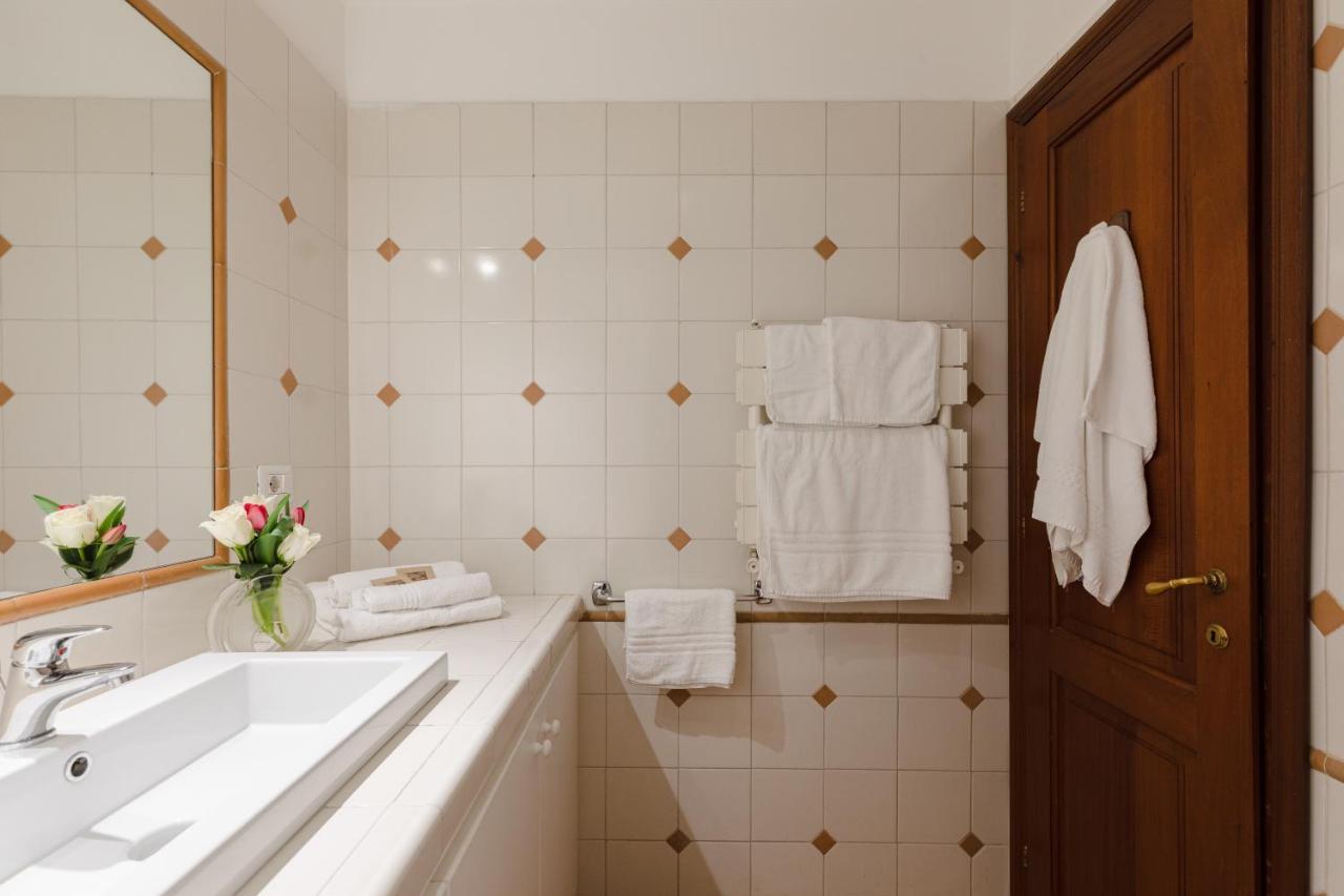 Relais Rasella 47 Apartment Rome Bagian luar foto