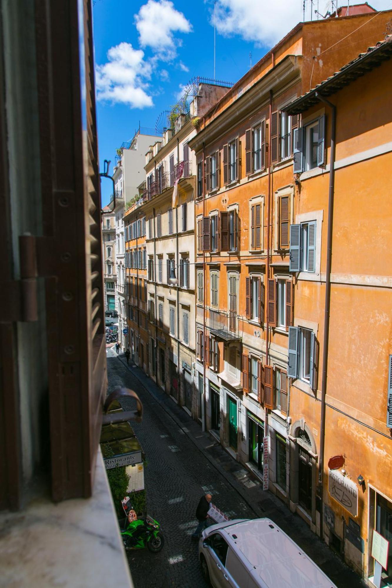Relais Rasella 47 Apartment Rome Bagian luar foto